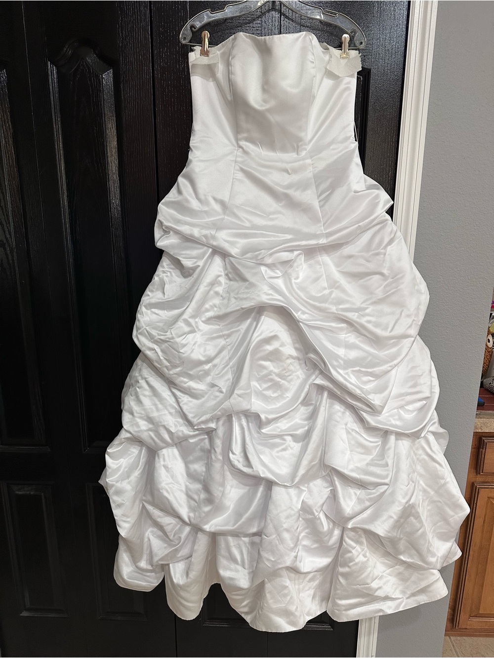 David's Bridal T9309 White Strapless Pick-Up Wedding Dress Gown Size 12